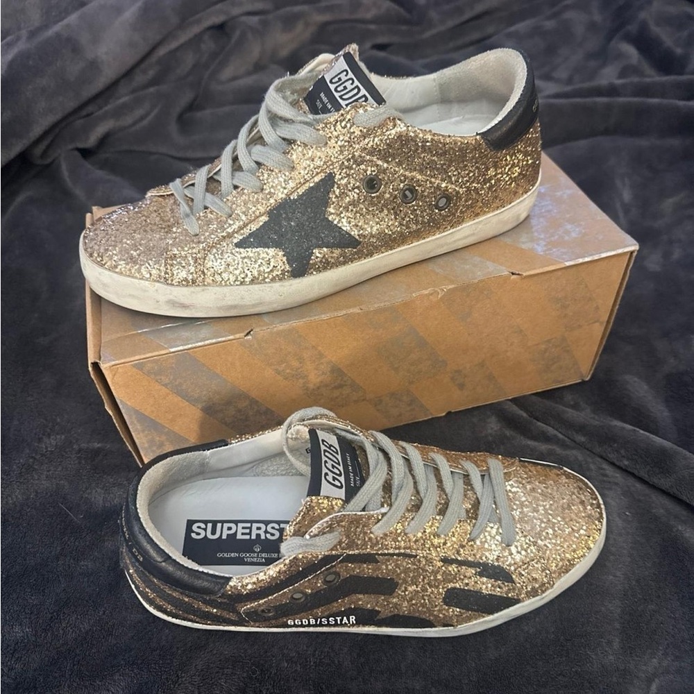 Golden Goose Gold Glitter Low-Top Sneakers with Black Star